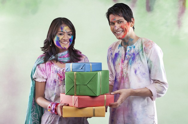 Personalized Gifts Ideas for Holi Festival